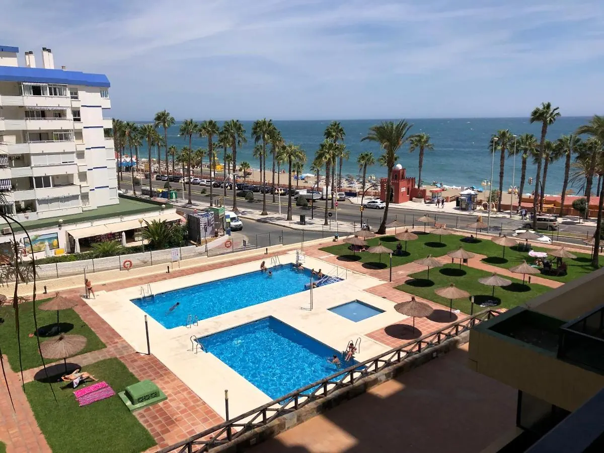 Apartamento Aloha Playa , Vistas Al Mar contacts