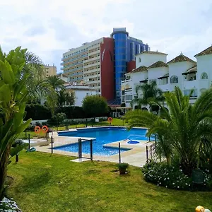 Apartamento Apartamento Con Piscina Y Terraza Junto A La Playa, Benalmádena